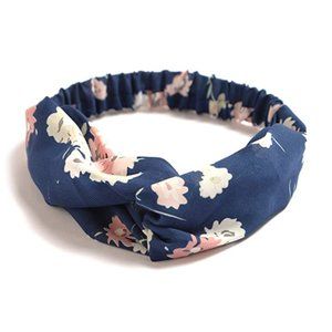 🎀Free Gift🎀 Blue Floral Headband (NWOT)